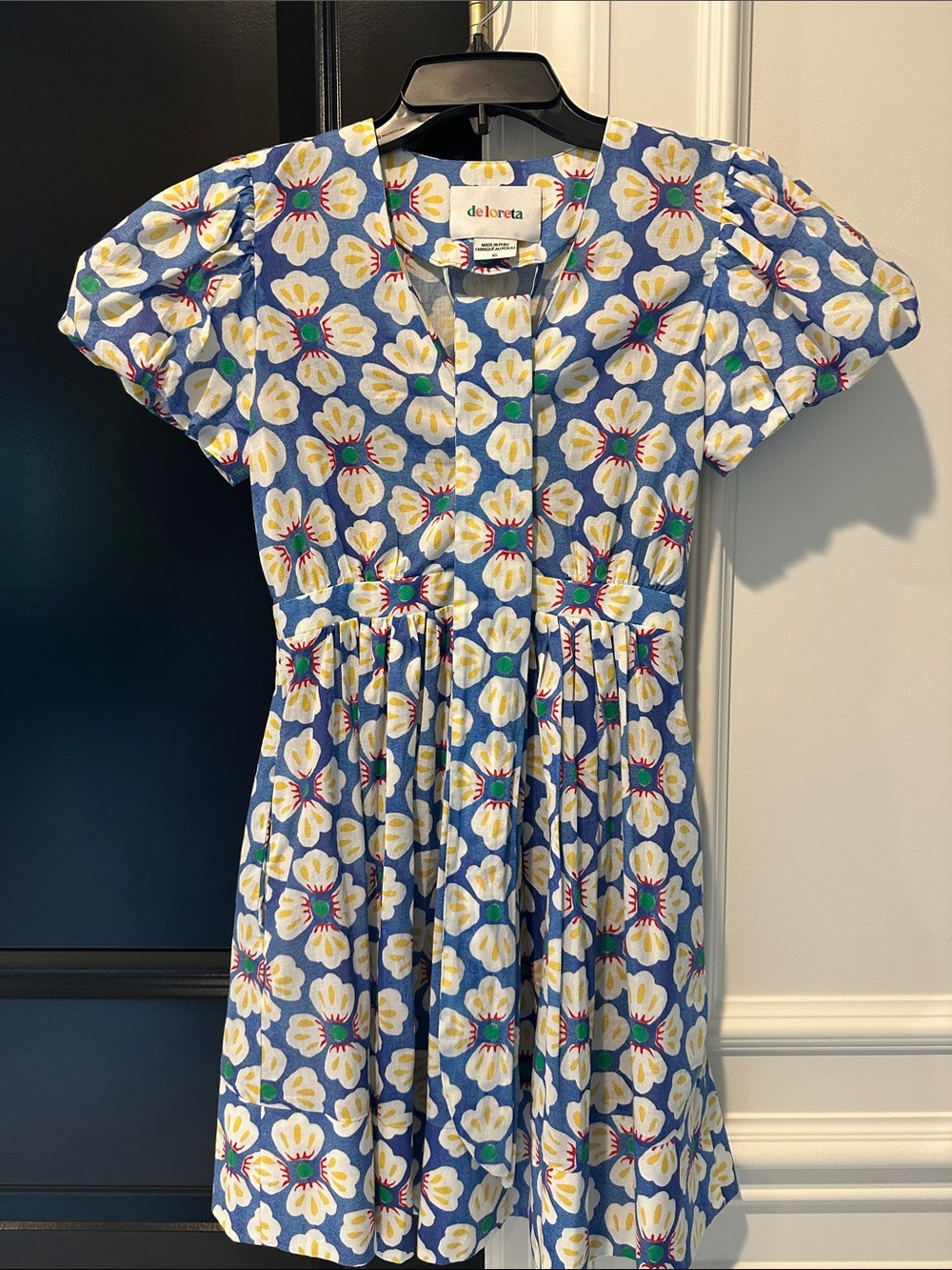 De Loreta Short Puff Sleeve Floral Dress - XS